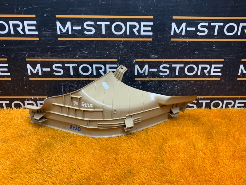 Накладка на порог салона, 380 рублей, Красноярск