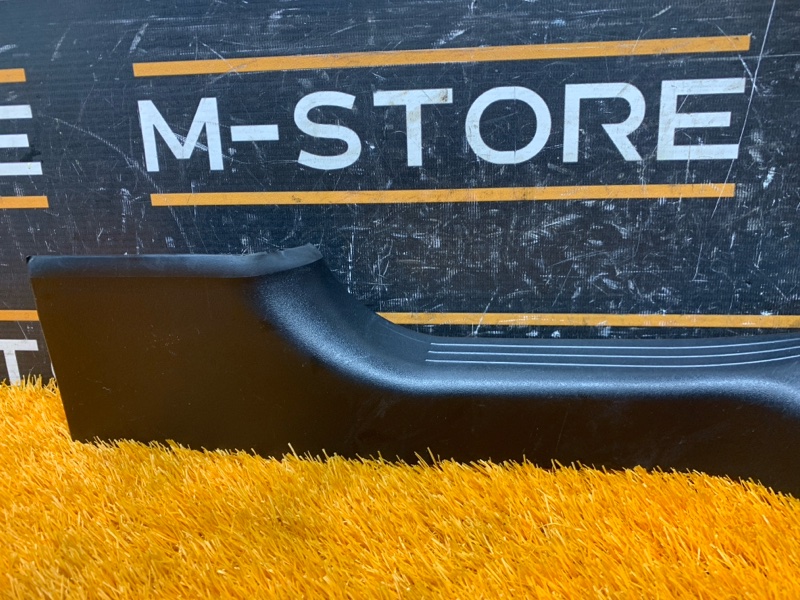 Накладка на порог салона, 380 рублей, Красноярск