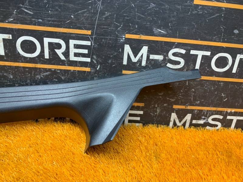 Накладка на порог салона, 380 рублей, Красноярск