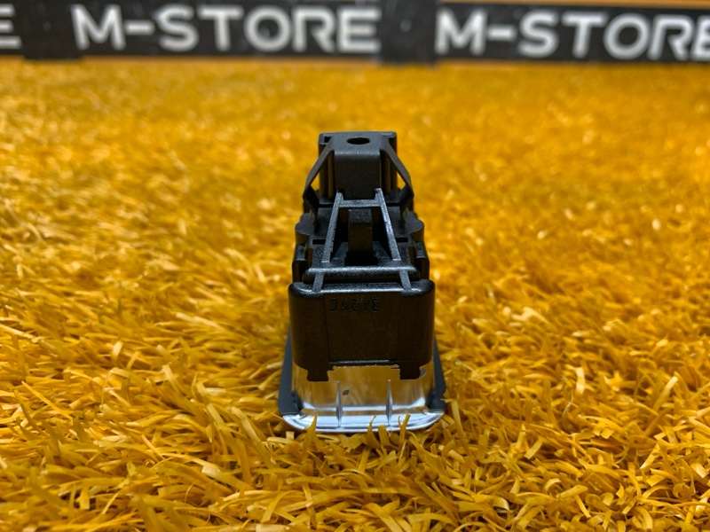 Кнопка открывания багажника, 350 рублей, Красноярск