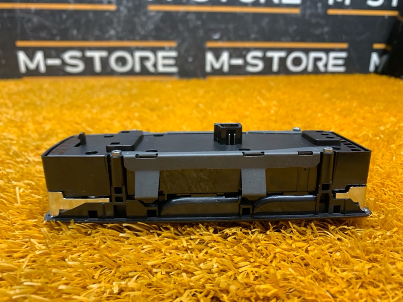 Блок управления стеклоподъемниками, 2990 рублей, Красноярск