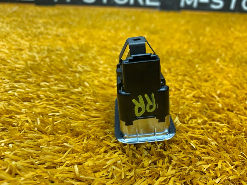 кнопка стеклоподъемника, 300 рублей, Красноярск