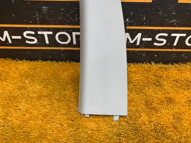 обшивка двери багажника, 830 рублей, Красноярск