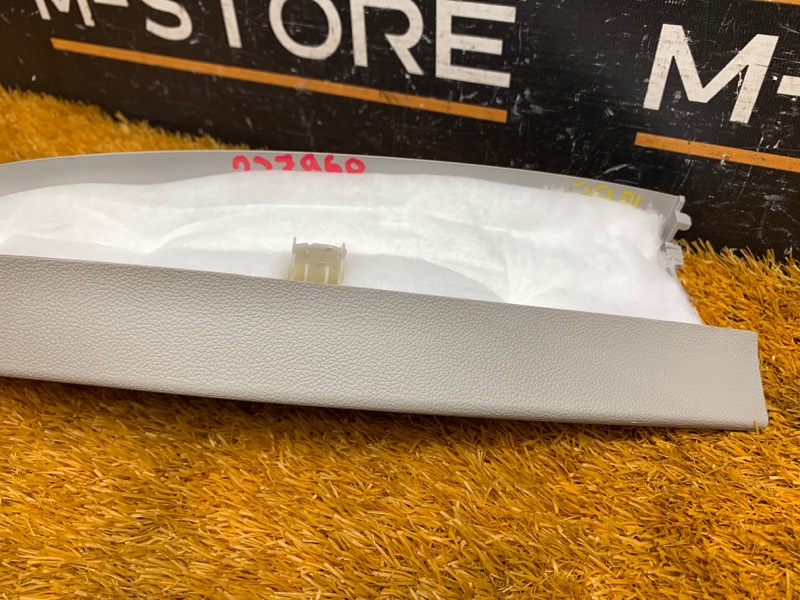 обшивка двери багажника, 830 рублей, Красноярск