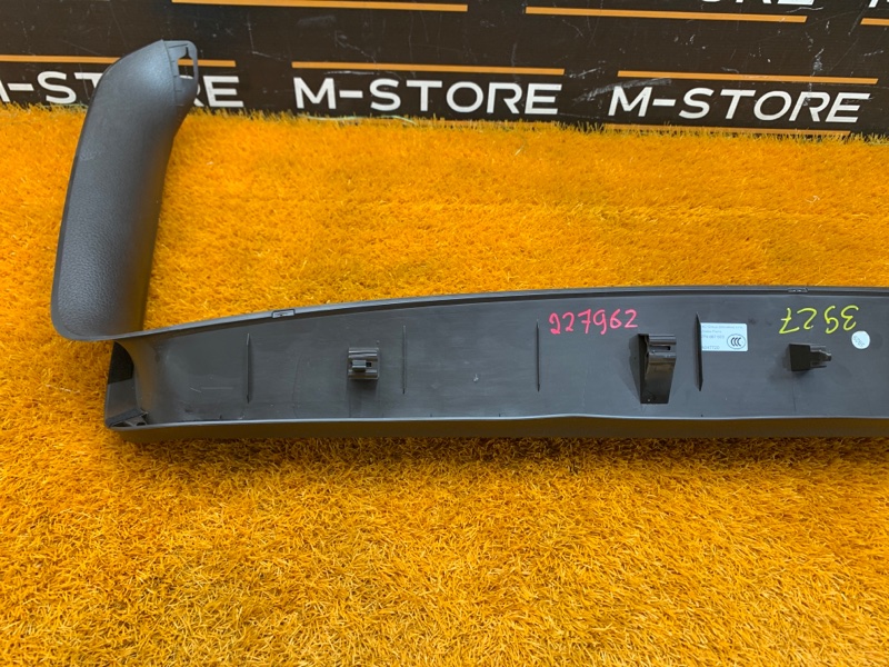 обшивка двери багажника, 1240 рублей, Красноярск