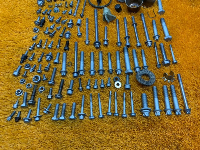 Болты и гайки ДВС, 1190 рублей, Красноярск