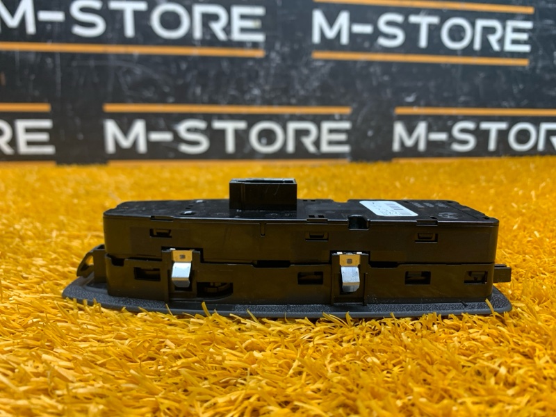 Блок управления стеклоподъемниками, 800 рублей, Красноярск