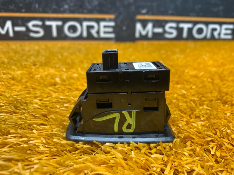 кнопка стеклоподъемника, 200 рублей, Красноярск