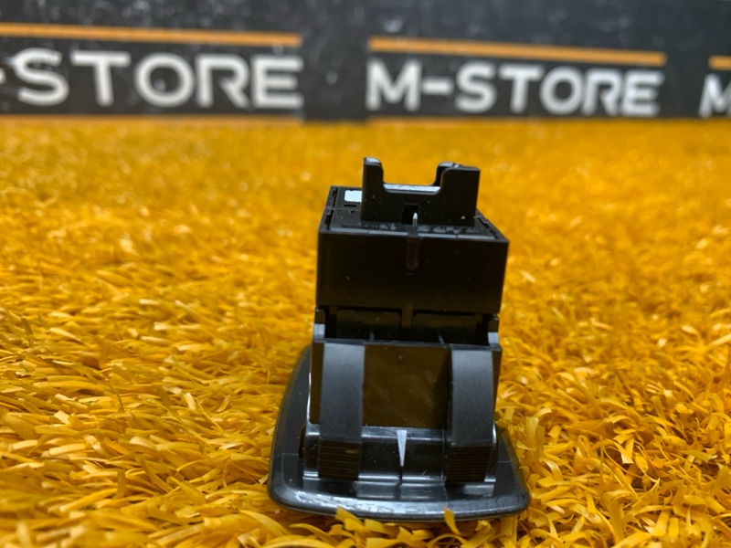 кнопка стеклоподъемника, 200 рублей, Красноярск