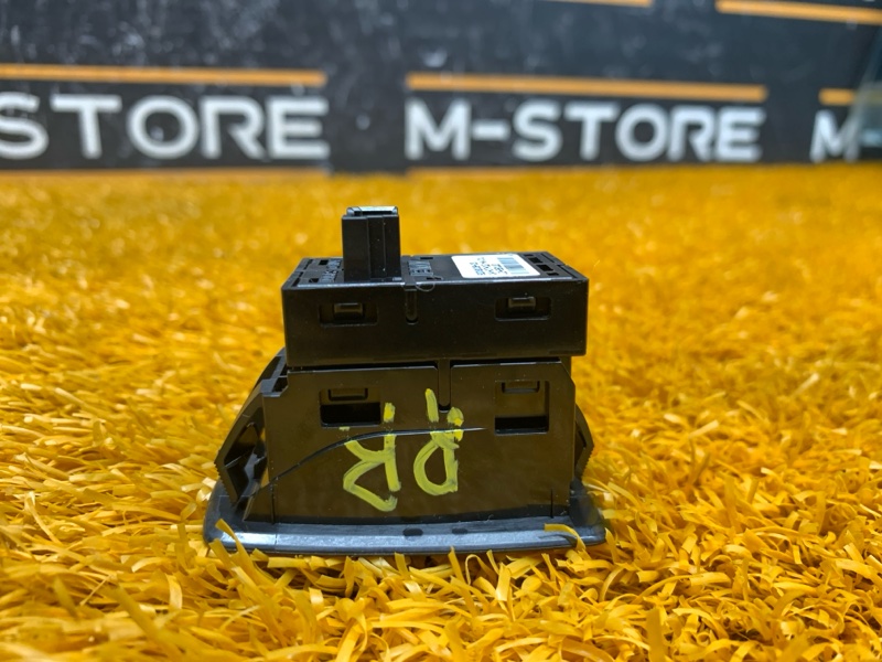 кнопка стеклоподъемника, 200 рублей, Красноярск