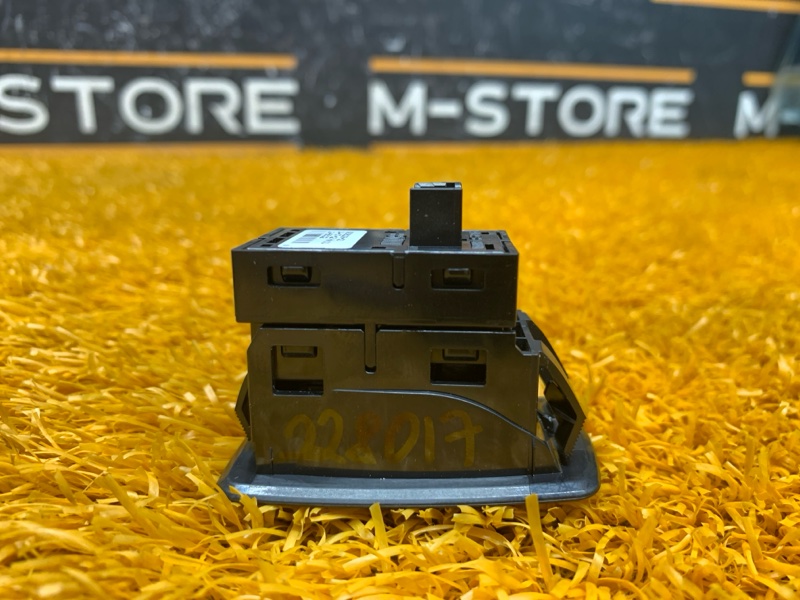 кнопка стеклоподъемника, 200 рублей, Красноярск