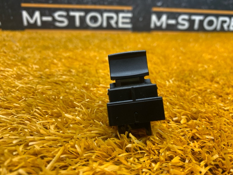 кнопка стеклоподъемника, 200 рублей, Красноярск