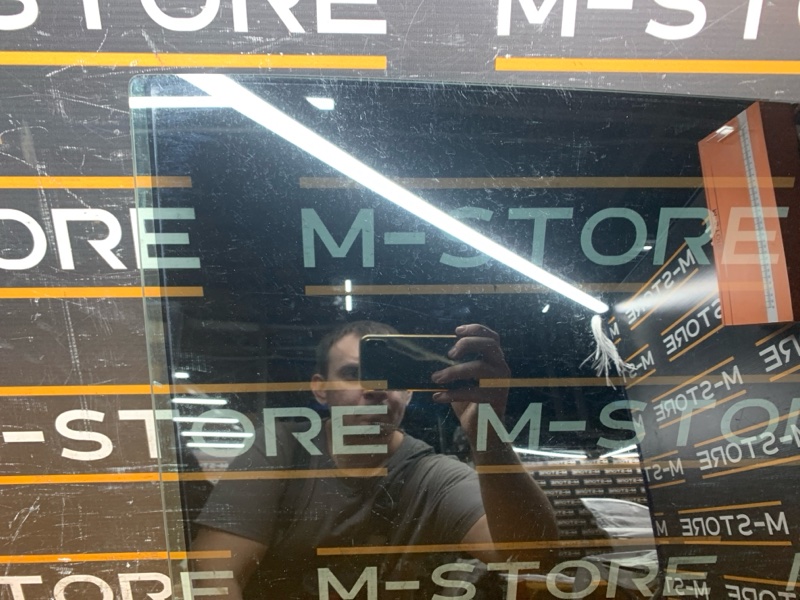 Стекло боковое, 500 рублей, Красноярск