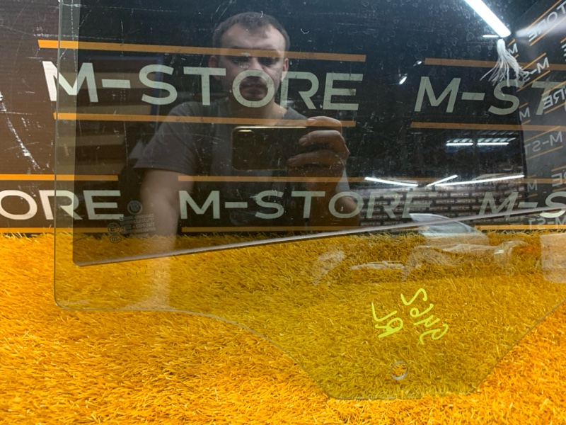 Стекло боковое, 600 рублей, Красноярск