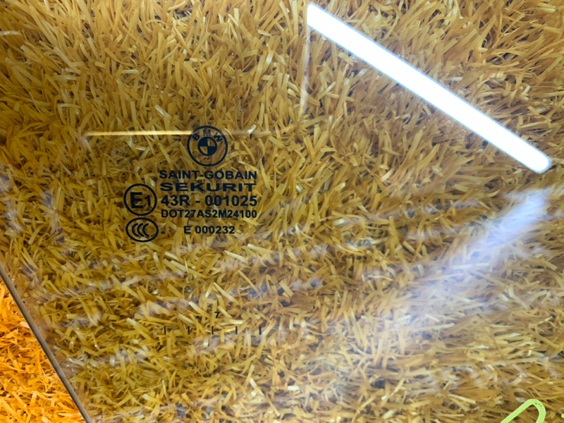 Стекло боковое, 600 рублей, Красноярск