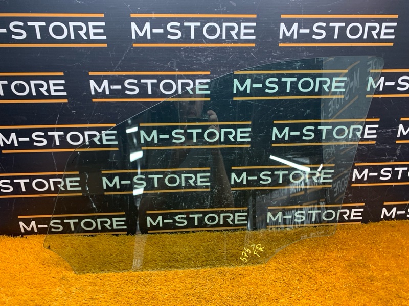 Стекло боковое, 830 рублей, Красноярск