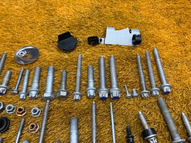 Болты и гайки ДВС, 720 рублей, Красноярск