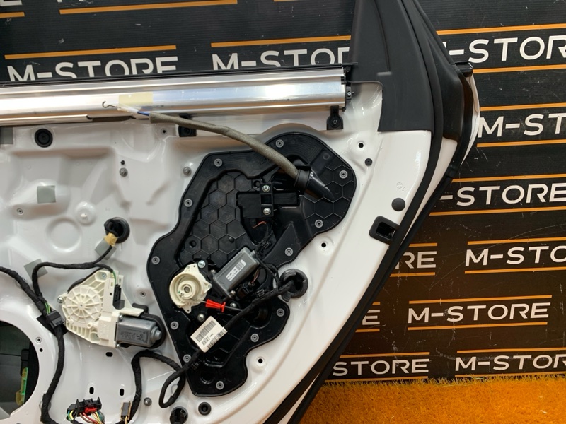 дверь, 10000 рублей, Красноярск