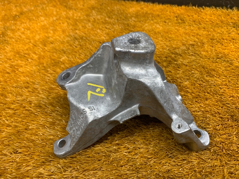 Кронштейн подушки двигателя, 2360 рублей, Красноярск