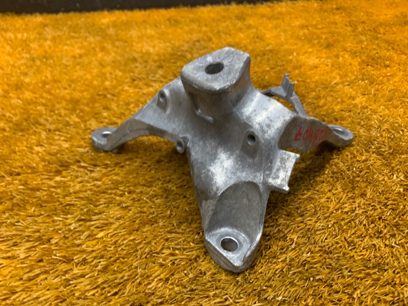 Кронштейн подушки двигателя, 2360 рублей, Красноярск