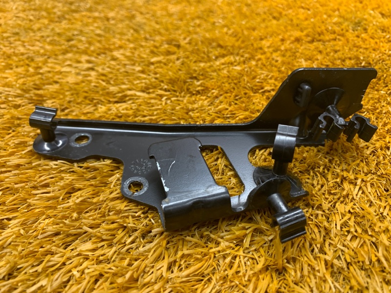 кронштейн, 300 рублей, Красноярск