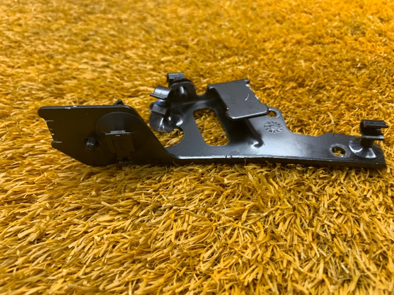 кронштейн, 300 рублей, Красноярск