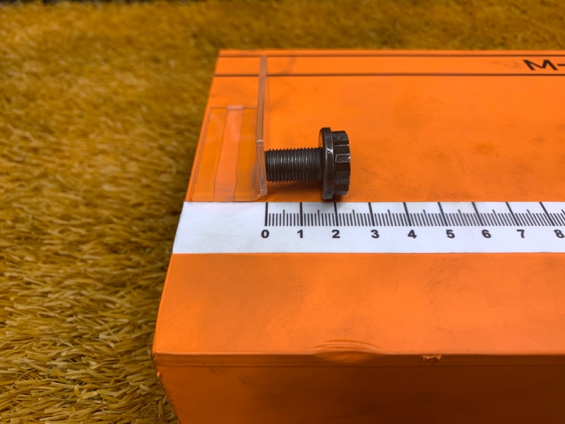 болт гидротрансформатора, 340 рублей, Красноярск