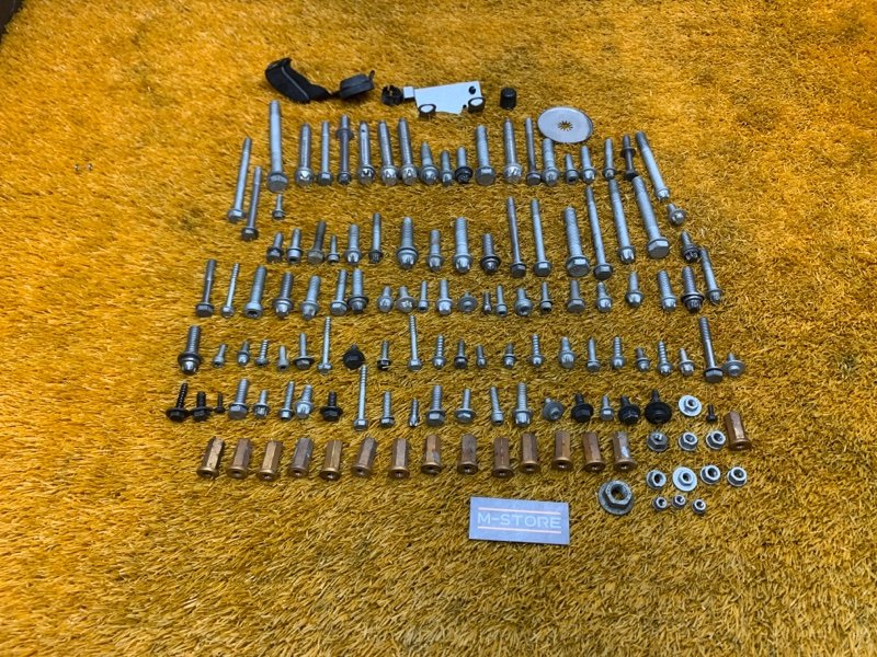 Болты и гайки ДВС, 1080 рублей, Красноярск