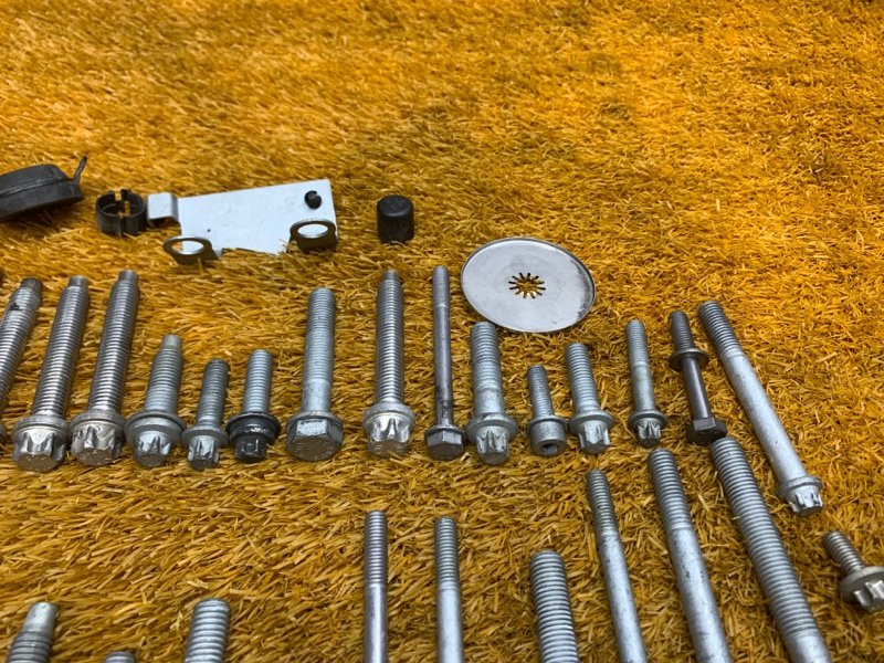 Болты и гайки ДВС, 1080 рублей, Красноярск