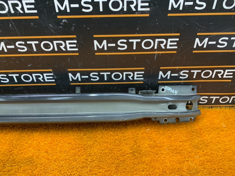 усилитель бампера, 9410 рублей, Красноярск