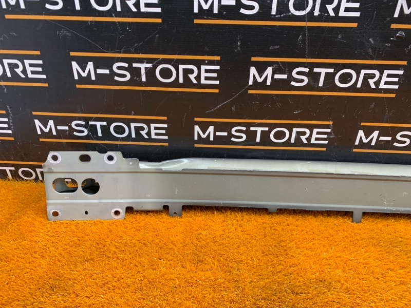 усилитель бампера, 9410 рублей, Красноярск