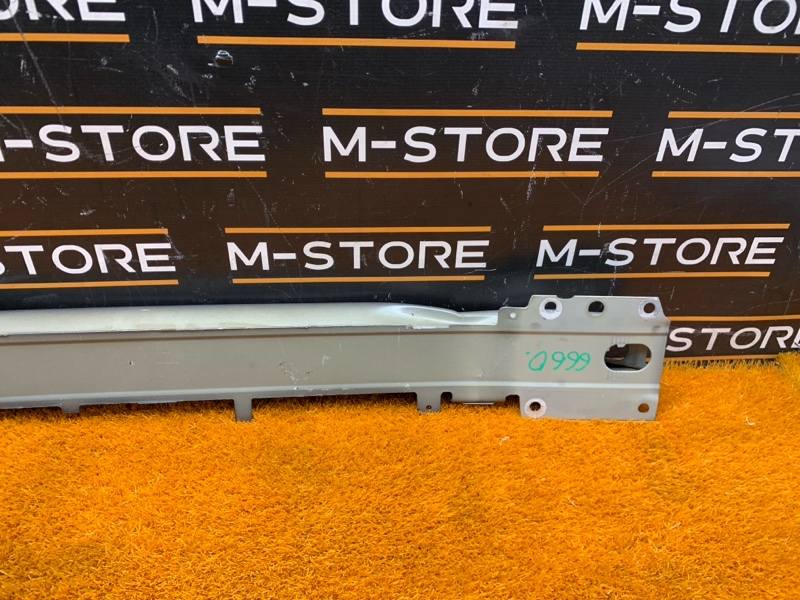 усилитель бампера, 9410 рублей, Красноярск