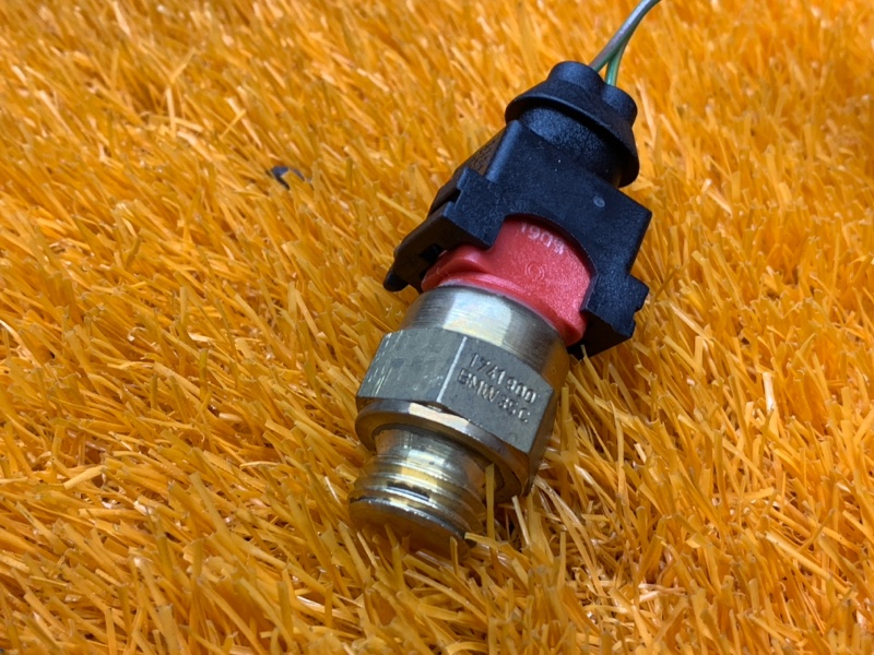 датчик температуры охлаждающей жидкости, 200 рублей, Красноярск