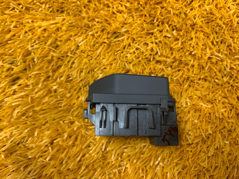 кнопка контроля слепых зон, 830 рублей, Красноярск