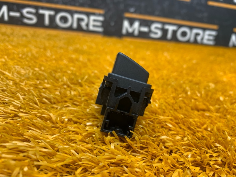 кнопка контроля слепых зон, 830 рублей, Красноярск