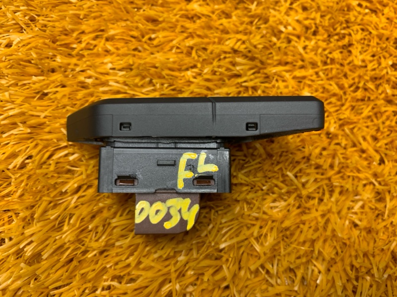 Кнопка центрального замка, 500 рублей, Красноярск