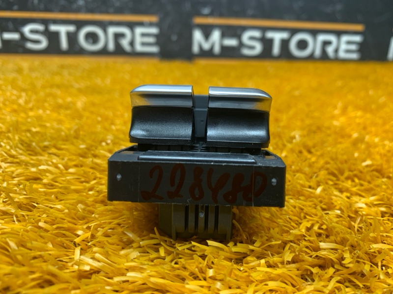 кнопка стеклоподъемника, 600 рублей, Красноярск