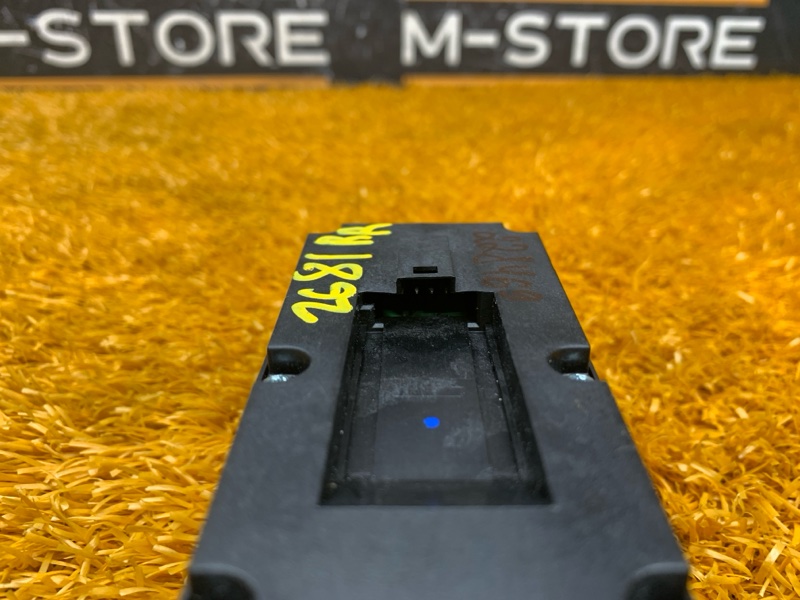 Блок управления стеклоподъемниками, 900 рублей, Красноярск