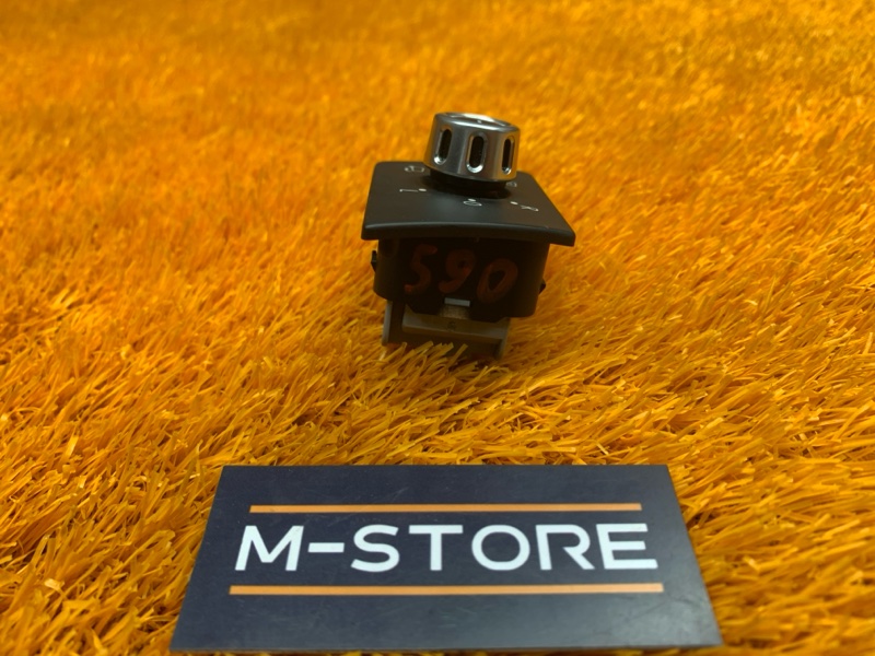 Кнопка регулировки зеркал, 1000 рублей, Красноярск