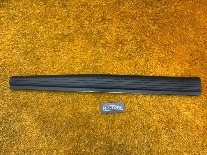 Накладка на порог салона, 240 рублей, Красноярск