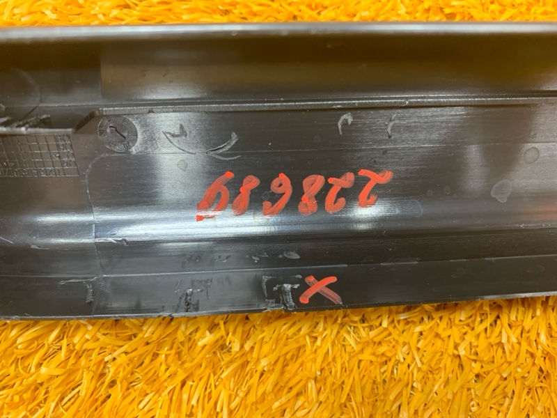 Накладка на порог салона, 240 рублей, Красноярск