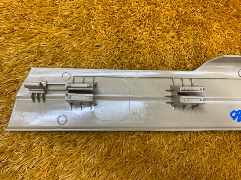 Накладка на порог салона, 380 рублей, Красноярск