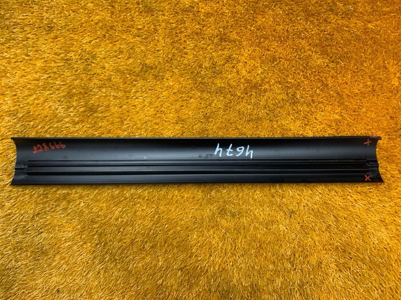 Накладка на порог салона, 200 рублей, Красноярск