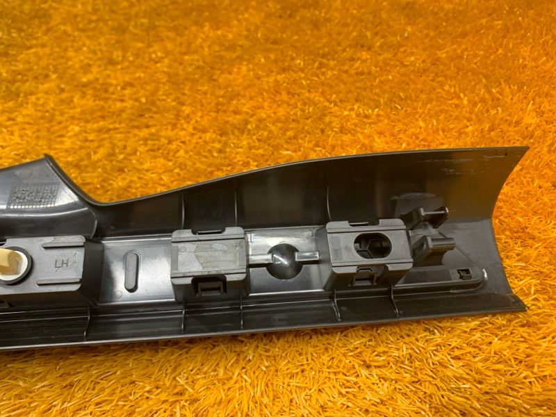 Накладка на порог салона, 760 рублей, Красноярск