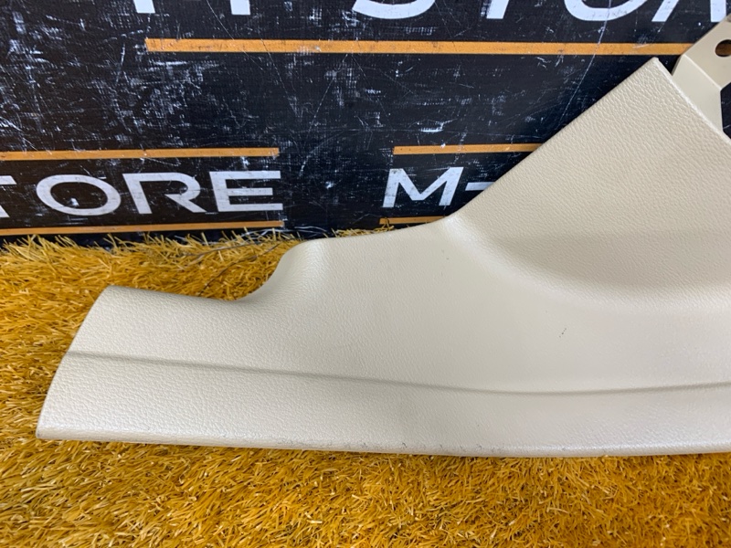 Накладка на порог салона, 380 рублей, Красноярск