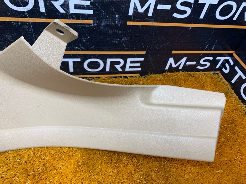 Накладка на порог салона, 380 рублей, Красноярск