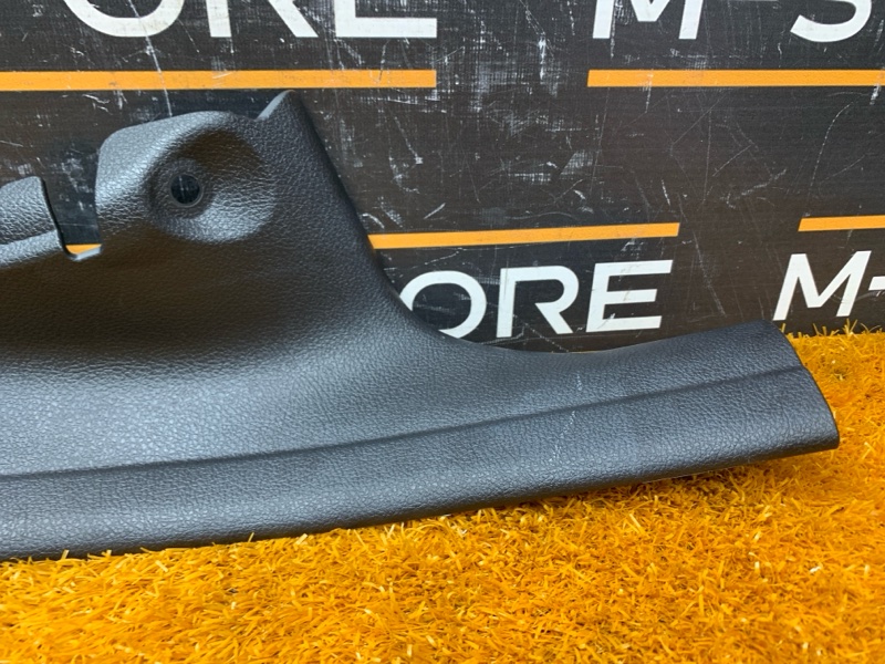 Накладка на порог салона, 610 рублей, Красноярск