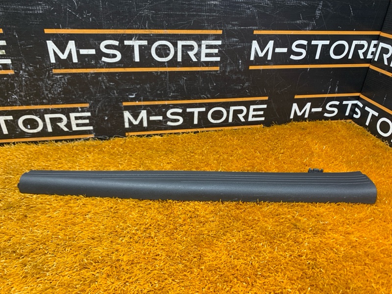 Накладка на порог салона, 300 рублей, Красноярск