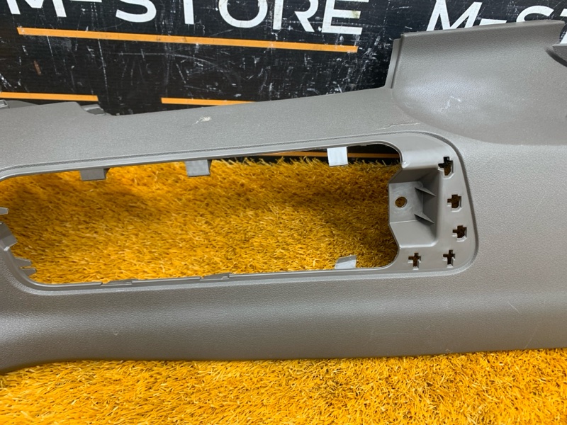 Накладка на порог салона, 2230 рублей, Красноярск