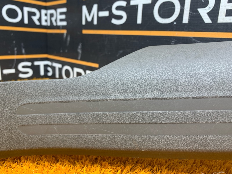 Накладка на порог салона, 2230 рублей, Красноярск